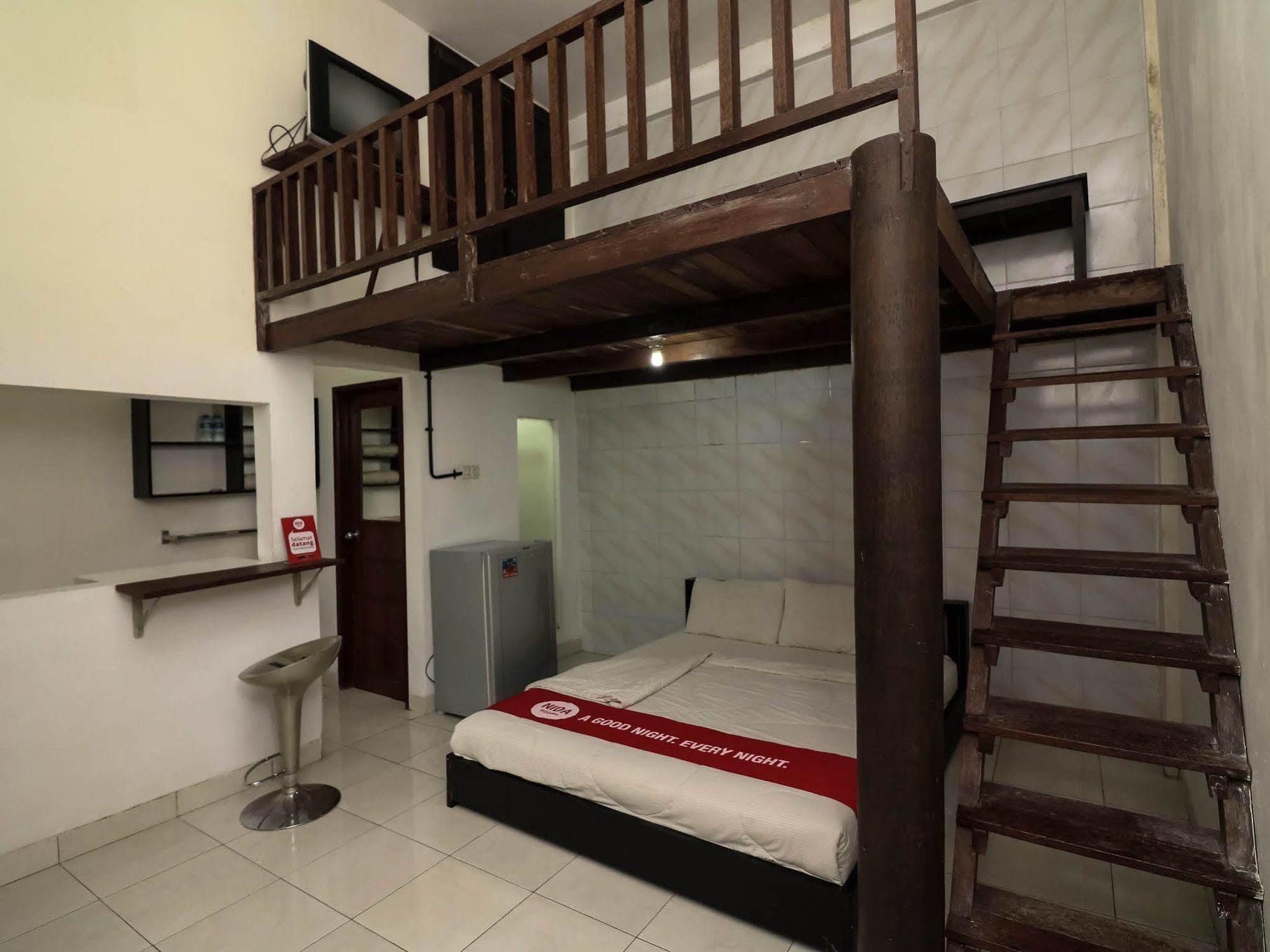 Super Oyo 91495 Hotel Indah Residence Denpasar Exteriör bild